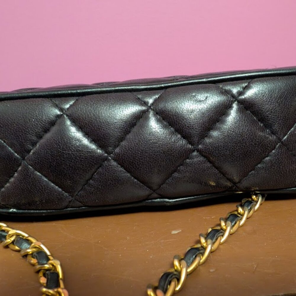 Chanel Black Bag - Picture 4 of 8